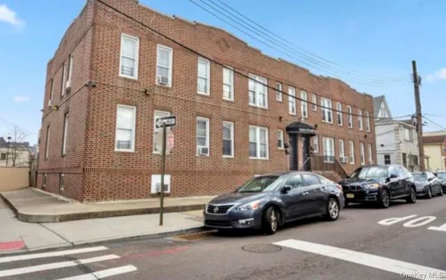9503 Cresskill Place, Jamaica, NY 11435