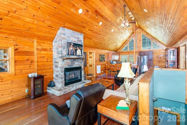 675 Forest Valley Road, Sylva, NC 28779