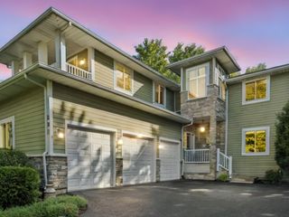 980 Dakota Drive, Woodstock, IL 60098