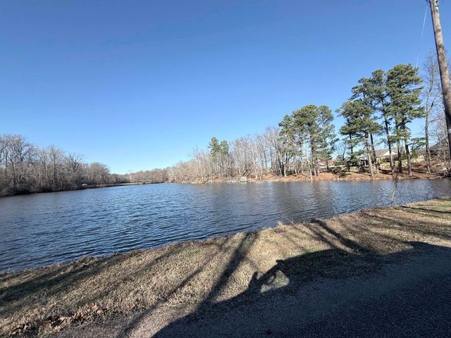 64 E JESSIE CV, Atoka, TN 38004