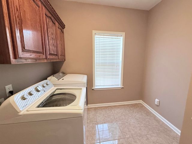 64 E JESSIE CV, Atoka, TN 38004