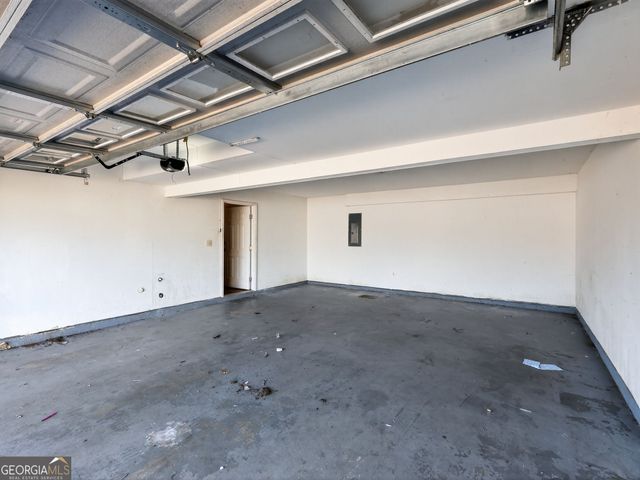 105 Solomon Drive, Ellenwood, GA 30294