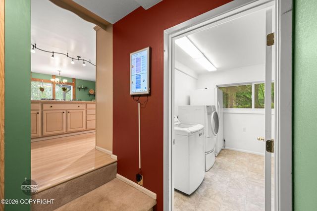 22432 Glacier View Drive, Eagle River, AK 99577
