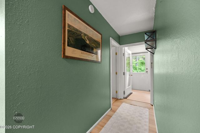 22432 Glacier View Drive, Eagle River, AK 99577
