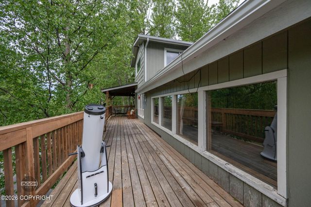 22432 Glacier View Drive, Eagle River, AK 99577