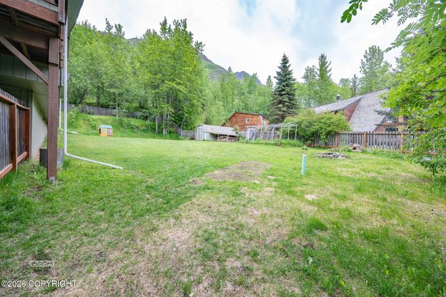 22432 Glacier View Drive, Eagle River, AK 99577