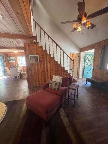 25960 Lilac Dr Drive, Idyllwild, CA 92549