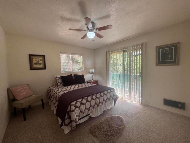 25960 Lilac Dr Drive, Idyllwild, CA 92549