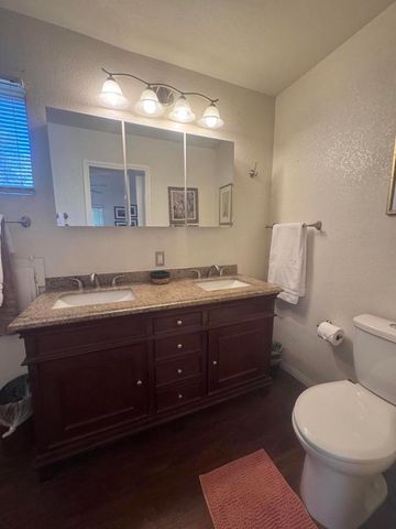 25960 Lilac Dr Drive, Idyllwild, CA 92549