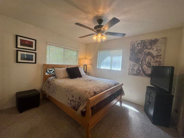 25960 Lilac Dr Drive, Idyllwild, CA 92549