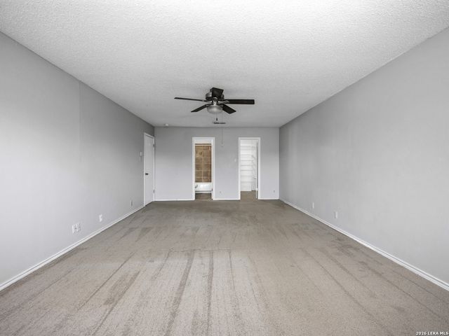 2023 MUDDY PEAK DR, San Antonio, TX 78245