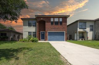 2023 MUDDY PEAK DR, San Antonio, TX 78245