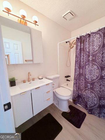702 Redland Drive, Jonesboro, GA 30238