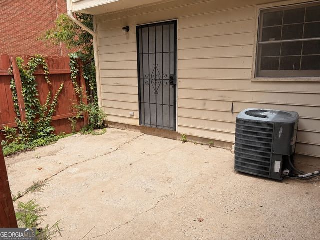 702 Redland Drive, Jonesboro, GA 30238