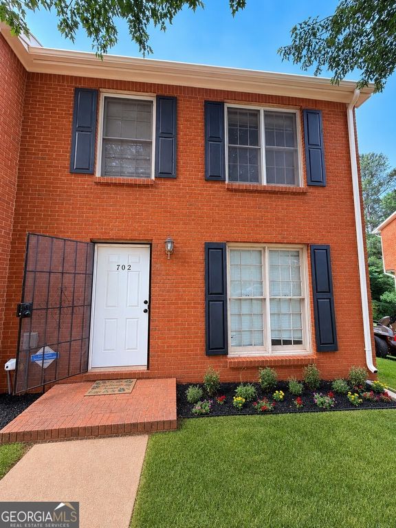 702 Redland Drive, Jonesboro, GA 30238