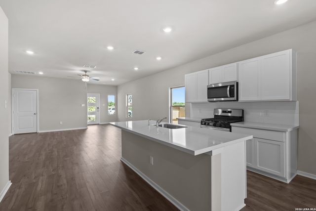 5120 Park Cape, Schertz, TX 78124