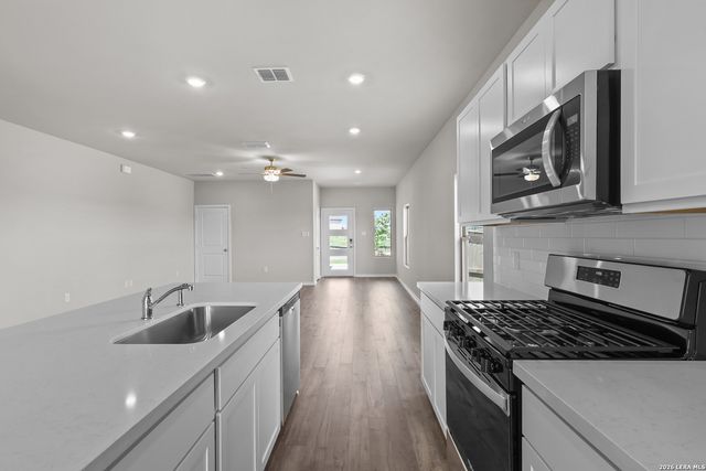 5120 Park Cape, Schertz, TX 78124