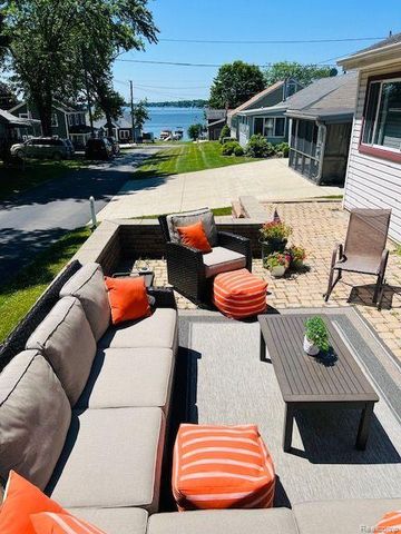 5935 TOWER Drive, Manitou Beach, MI 49253