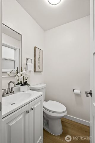25025 NE 52nd Place, Redmond, WA 98053