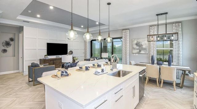 13584 SW Shinnecock Drive, Port St. Lucie, FL 34987