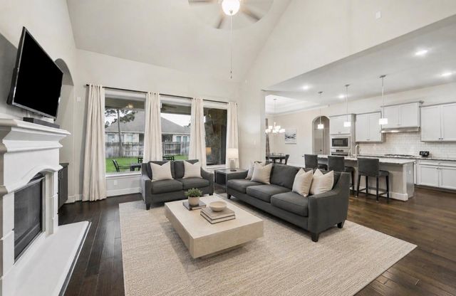 32034 Eagle Nest Lane, Conroe, TX 77385