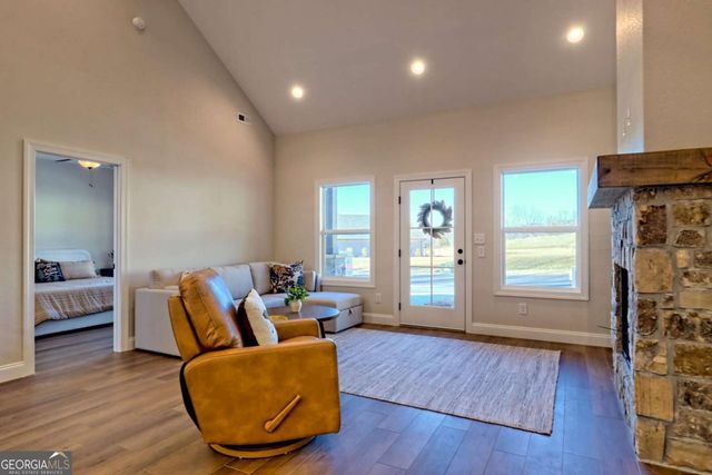 61 Mctyeire Drive, Young Harris, GA 30582