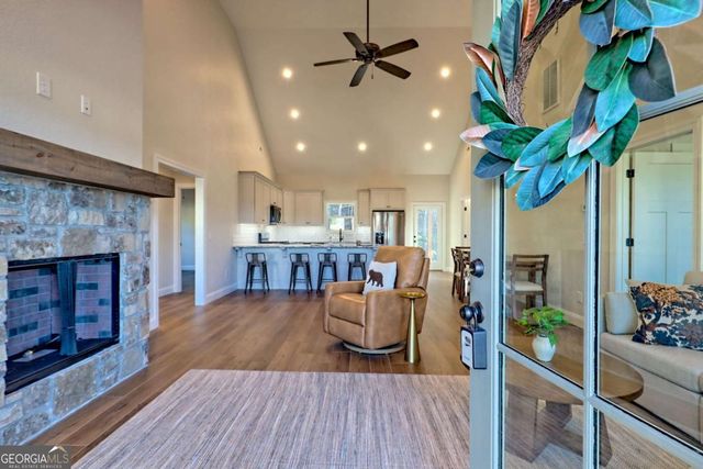 61 Mctyeire Drive, Young Harris, GA 30582