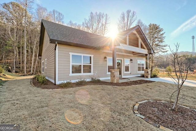 61 Mctyeire Drive, Young Harris, GA 30582