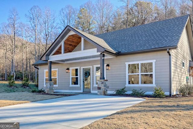 61 Mctyeire Drive, Young Harris, GA 30582