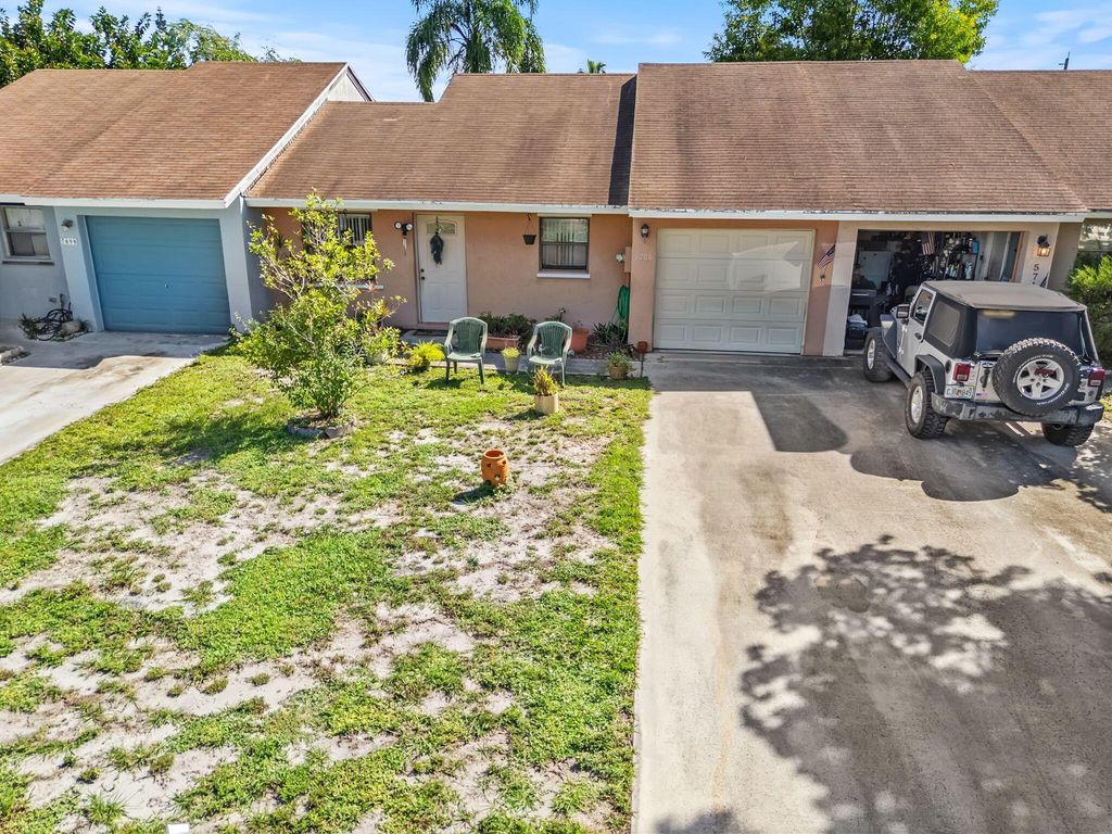 5706 Barnstead Circle, Lake Worth, FL 33463