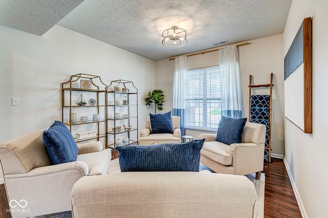 1322 Timber Bluff Road, Westfield, IN 46074