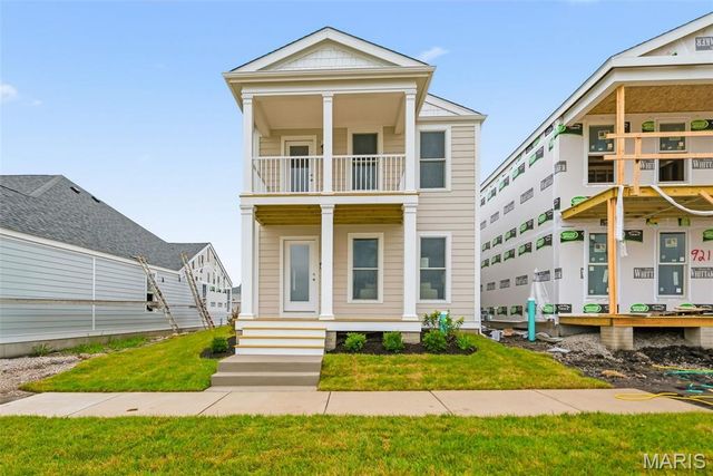 1752 Dyess Street, St Charles, MO 63301