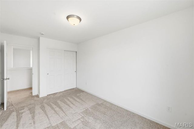 1752 Dyess Street, St Charles, MO 63301