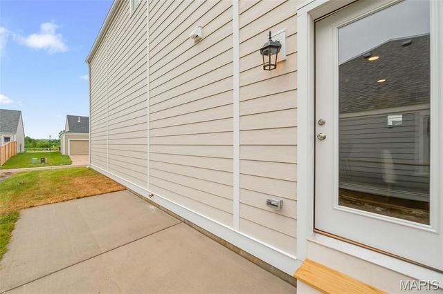 1752 Dyess Street, St Charles, MO 63301