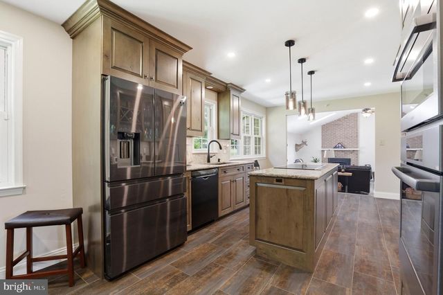 1026 CHURCH RD, East Greenville, PA 18041