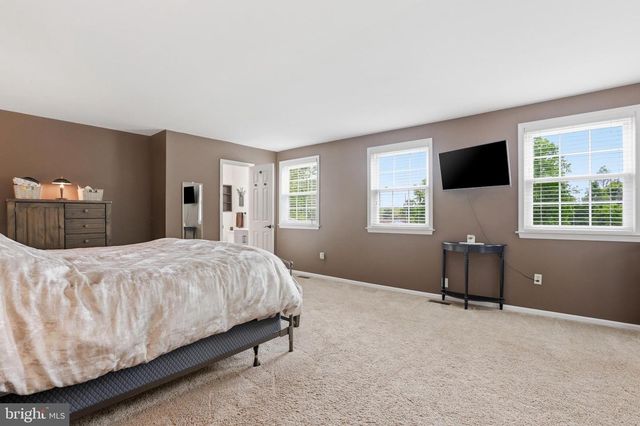 1026 CHURCH RD, East Greenville, PA 18041