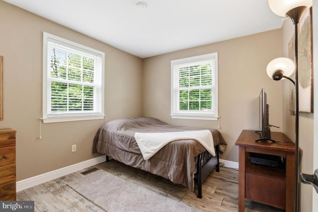 1026 CHURCH RD, East Greenville, PA 18041