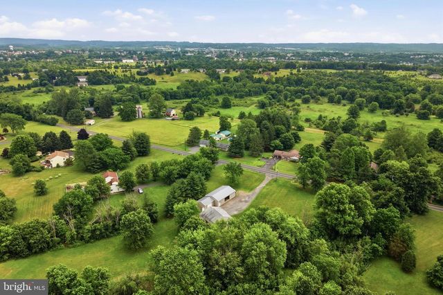 1026 CHURCH RD, East Greenville, PA 18041