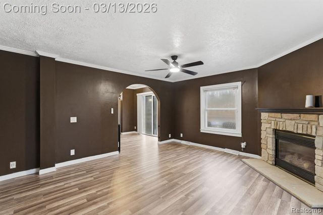 588 Norvell Beach Drive, Brooklyn, MI 49230