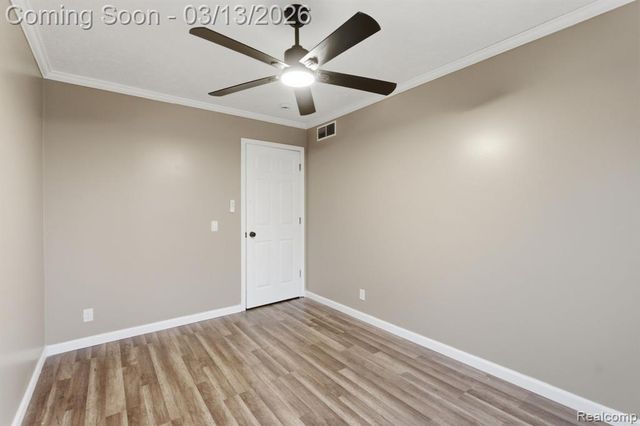 588 Norvell Beach Drive, Brooklyn, MI 49230