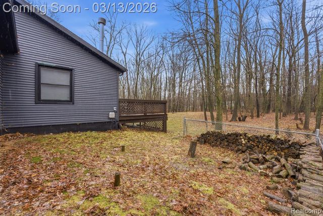 588 Norvell Beach Drive, Brooklyn, MI 49230