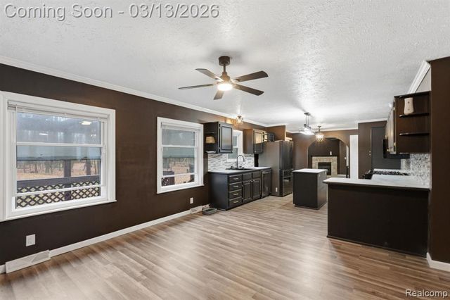 588 Norvell Beach Drive, Brooklyn, MI 49230