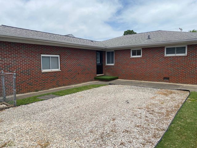 2206 North Second St, Ironton, OH 45638