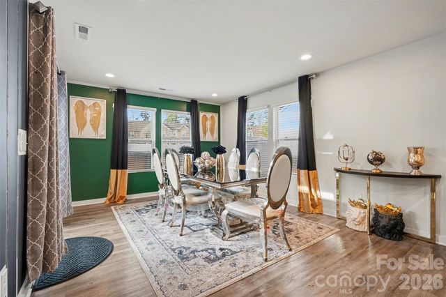 4828 Acorn Forest Lane, Charlotte, NC 28269