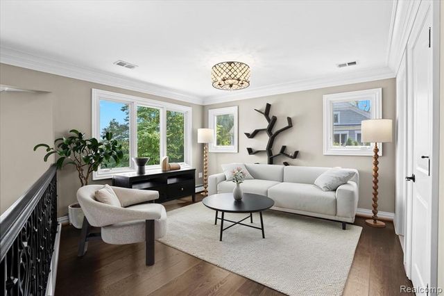 3403 Chickering Lane, Bloomfield Hills, MI 48302