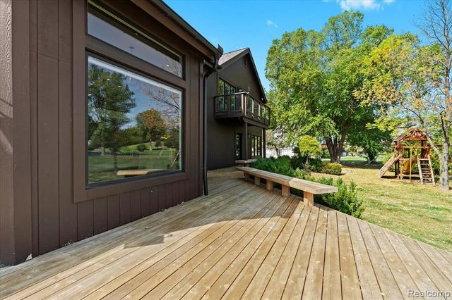 3403 Chickering Lane, Bloomfield Hills, MI 48302