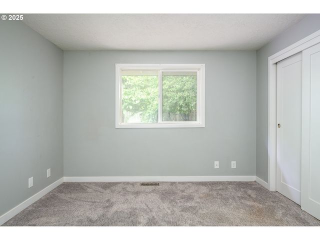 3774 HOMESTEAD Ct, Keizer, OR 97303