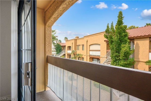 5170 South Jones Boulevard 206, Las Vegas, NV 89118