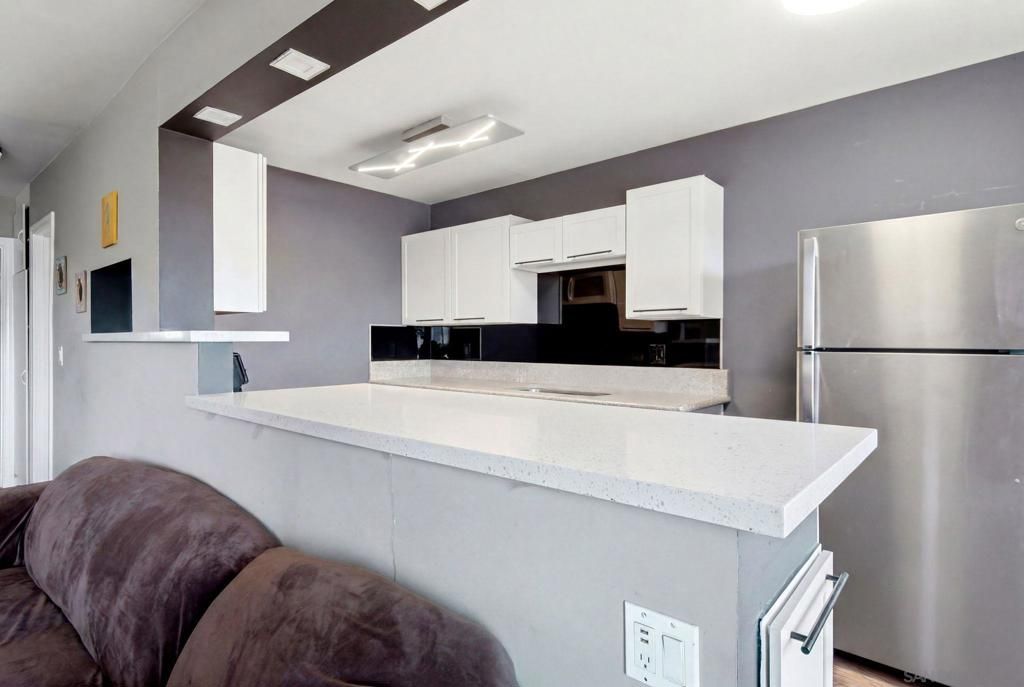 Image 16 of property listing at 3870 37th St 7, San Diego, CA 92105