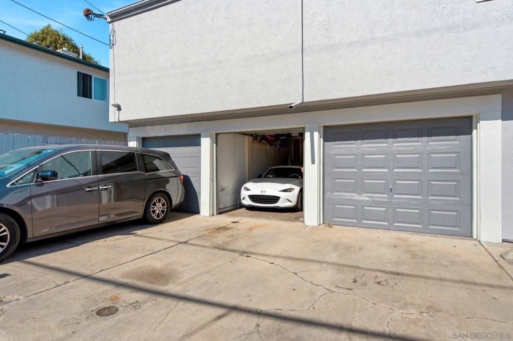 Image 18 of property listing at 3870 37th St 7, San Diego, CA 92105